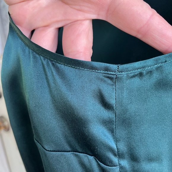 Talbots 100% Silk Emerald Green Tank Chemise Top Women’s 14P Dressy Party Office - Picture 6 of 7